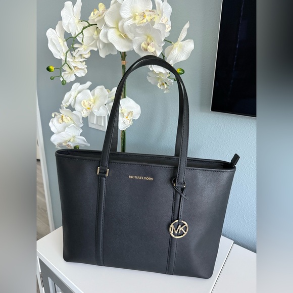 Michael Kors Handbags - Michael Kors Large Black Tote